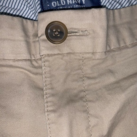 OLD NAVY Everyday Women's Flat Front khaki Cotton - Picture 3 of 5